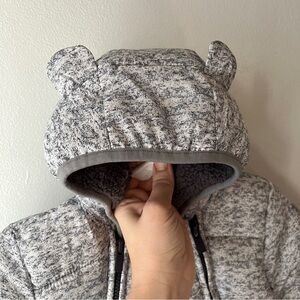 Baby Gap Fleece Lined Snowsuit 6–12 Months Gray Bear Hood Winter